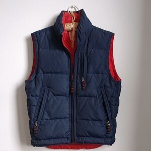 GAP Men's Navy Puffer Vest with Red Trim